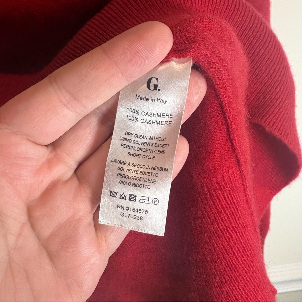G. Label by Goop GWYN Red Cashmere The Boyfriend V-Neck Sweater XS - Picture 8 of 9